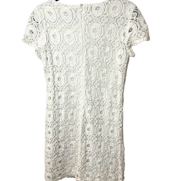 Ronni Nicole Mini Dress  White Cream Lace Pearl Bodycon Y2K SZ 8 EUC - Picture 4 of 8